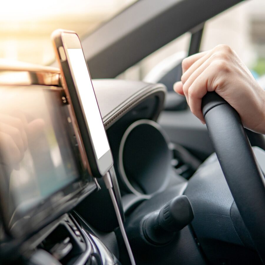 Les Applications Incontournables pour S’initier à la Conduite : Simulateurs, Tests et Conseils Gratuits